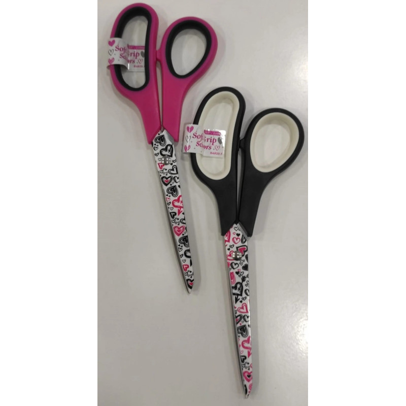 Tijera ergonomica de 8 1/2" Corazones de Sew Tasty