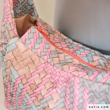 Zig Zag PU Leather Amazonia (2313-2)