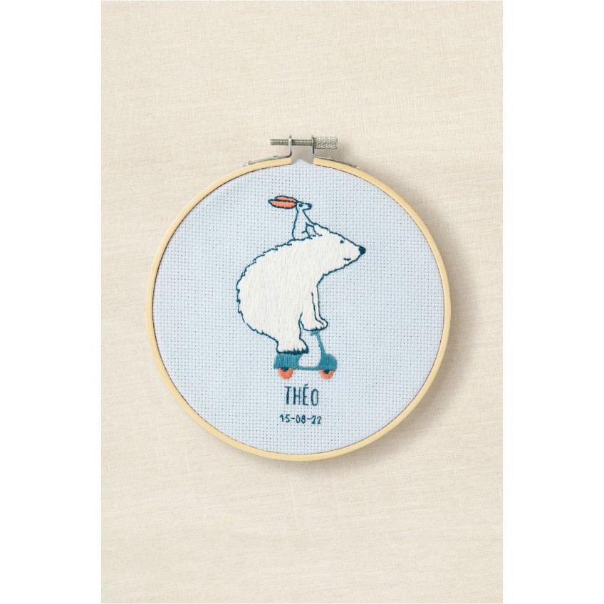 Kit Bordado- Oso Polar en Scooter- TB182