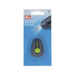 Enhebrador de agujas con Led Prym (611125)